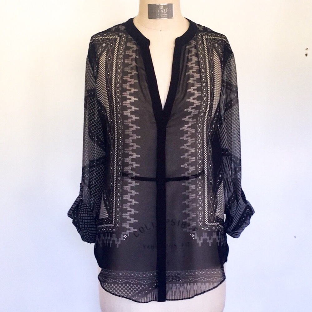 Sanctuary sheer button down blouse with pattern
